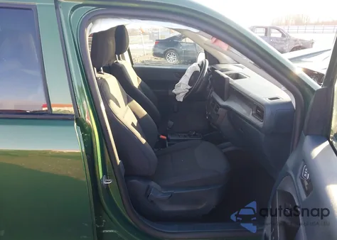 2025 Ford Maverick Xl z USA, uszkodzony, nr VIN 3FTTW8B31SRB32768